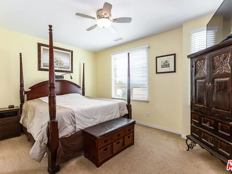 5547 Palm Dr — Photo 15
