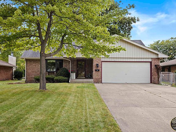 5th image of 4822 River Bluff Ct