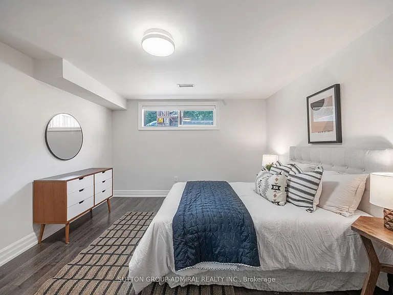 10 Terrydale Dr — Photo 15