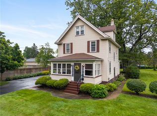 213 Varian Ln, Rochester, NY 14624