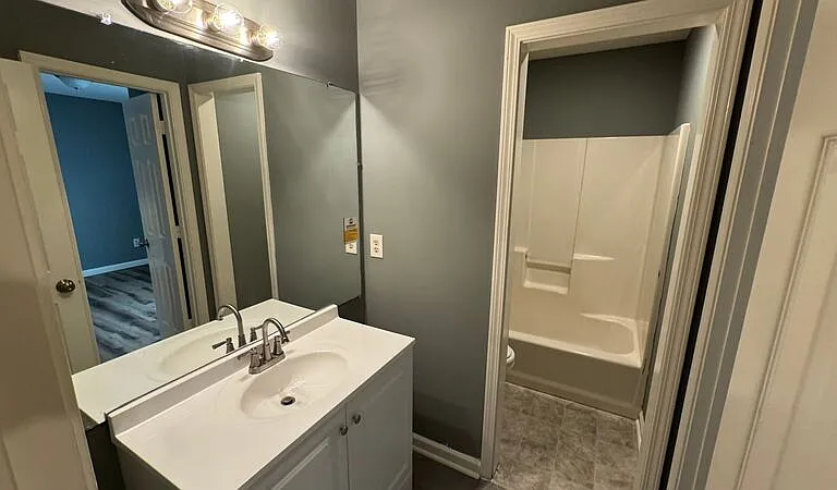5864 Ashridge Pl #TN 38141 — Photo 9