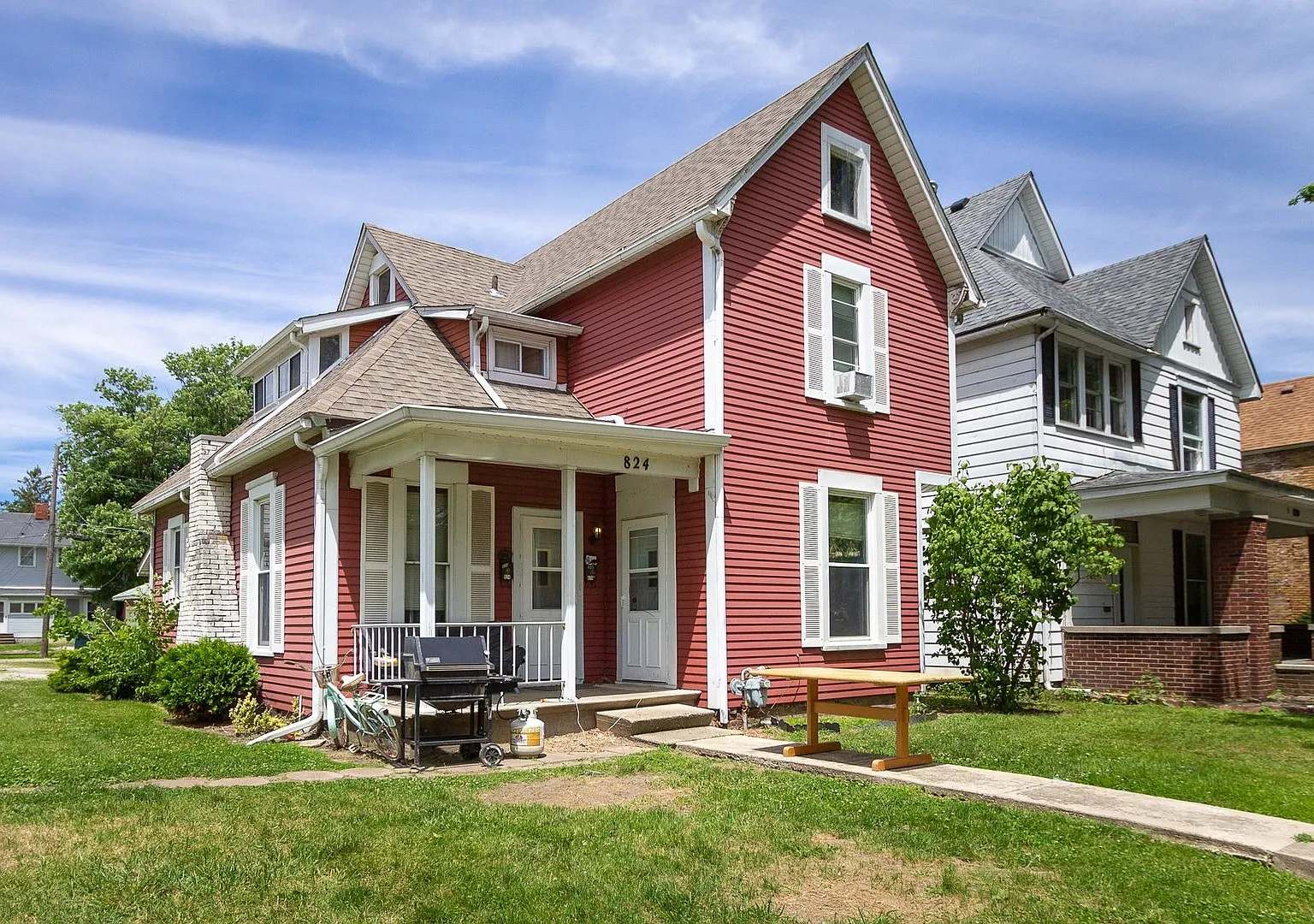 824 & 826 W Ashland Ave — Photo 4