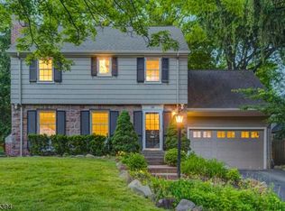 29 Haddonfield Rd, Short Hills, NJ 07078