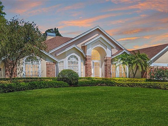 3rd image of 8015 Landgrove Ct