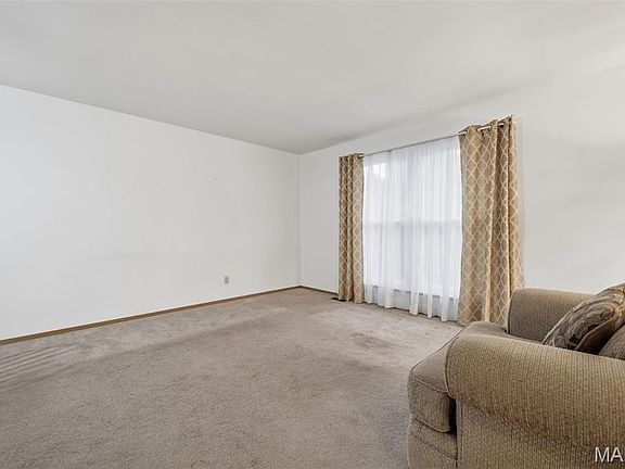 5th image of 2674 Bennington Pl
