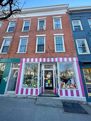 707-709 Warren St #2 Photo 1