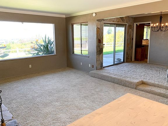 3rd image of 11797 Opal Ave
