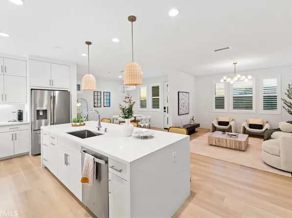 127 Restore, Irvine, CA 92618