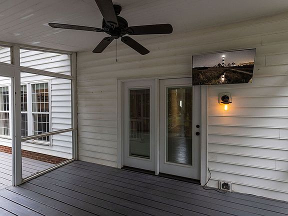2nd image of 6337 Elderslie Dr
