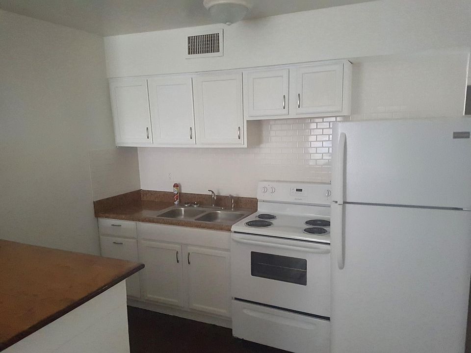 1st image of 405 Gilmer St
