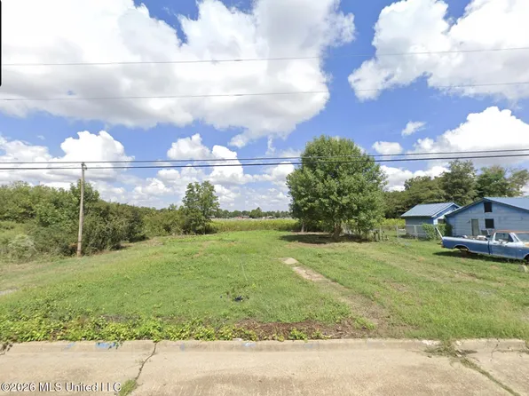 609 Lane St Lot 9&10, Cleveland, MS 38732