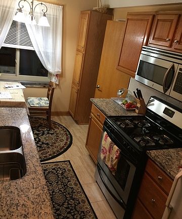 3rd image of 1908 W Hood Ave APT 2C