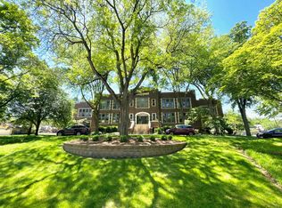 2006 Wealthy St SE #U107, Grand Rapids, MI 49506