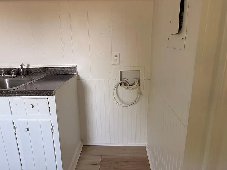 200 Memorial Park Dr — Photo 19