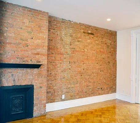 Rented by Douglas Elliman | media 16