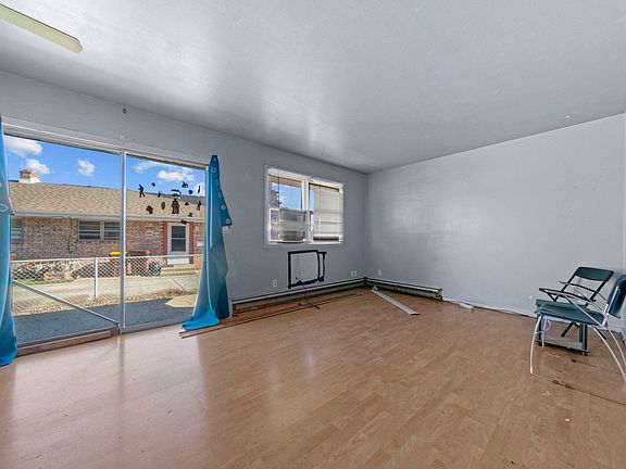 2nd image of 3112 Prial Ave