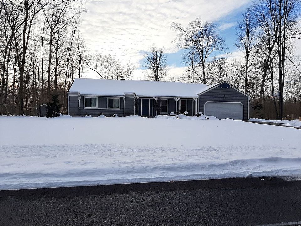 1st image of 2894 Briarwood Dr
