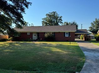 506 Macarthur St, Greenwood, MS 38930