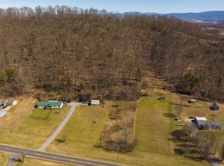 13 Rheatown Rd, Chuckey, TN 37641