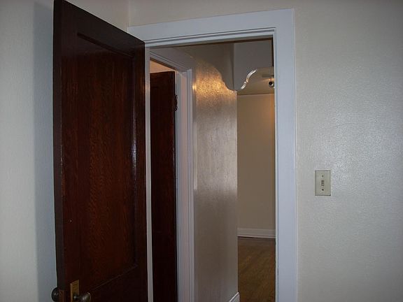 2nd image of 844 N Ogden St APT 13