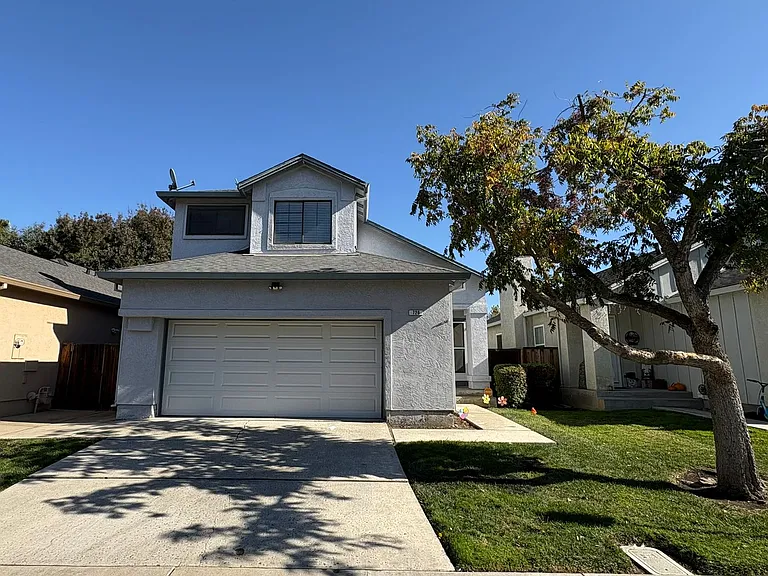 720 Winding Creek Ter — Photo 1