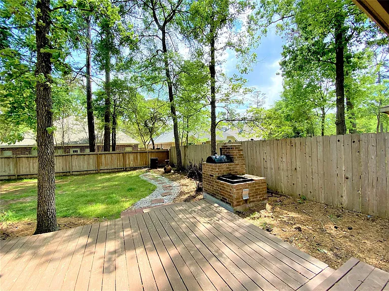 12303 Longfellow Dr — Photo 24