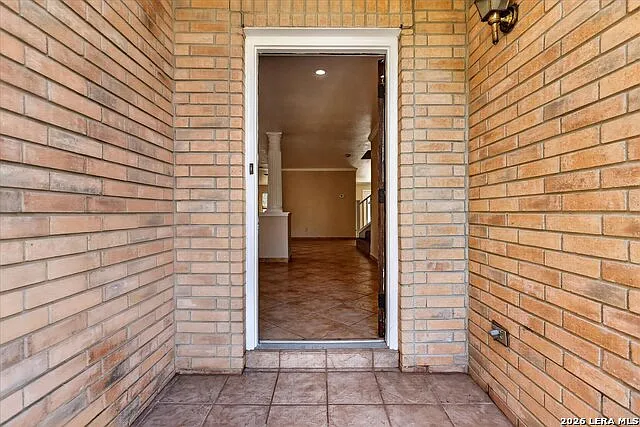 22023 Legend Point Dr — Photo 6