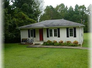 134 Faulkner St, Cleveland, GA 30528