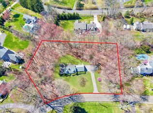 13 Pasture Ln, Darien, CT 06820