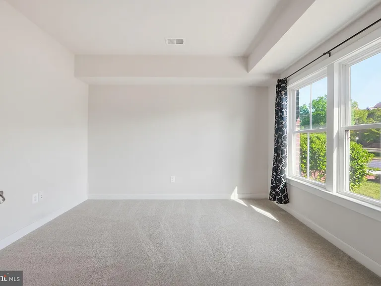 3604 Worthington Blvd — Photo 5