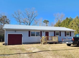 1808 Carry Bridge Rd, Autryville, NC 28318