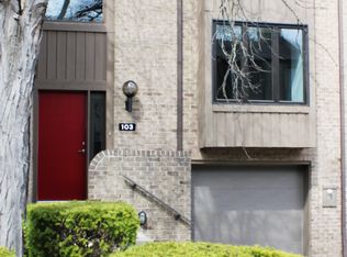 103 Locust Ct, Pittsburgh, PA 15237