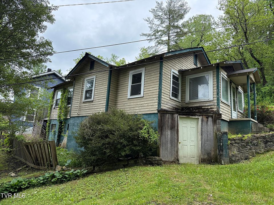 1st image of 705 Blondell Ave