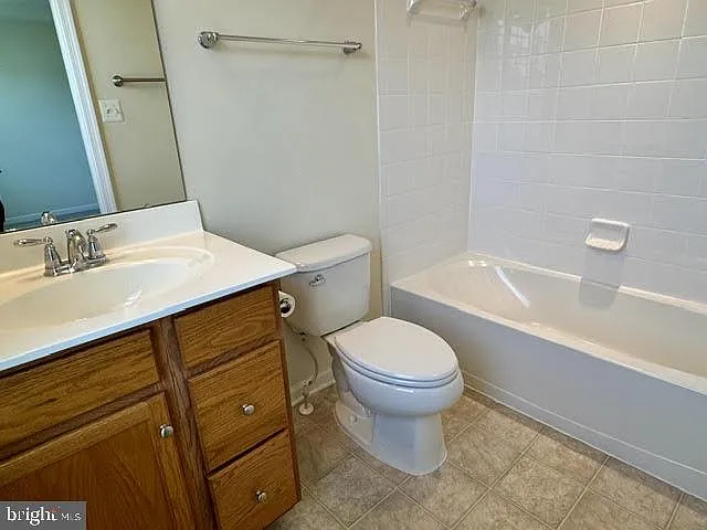 45949 Grammercy Ter — Photo 25