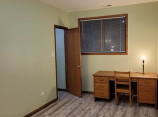 2428 W Taylor St #1, Chicago, IL 60612