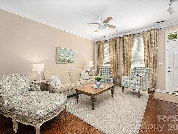 5th image of 12317 Mahafey Ln