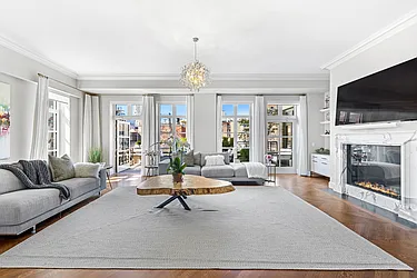 150 East 78th Street, #DPH11B