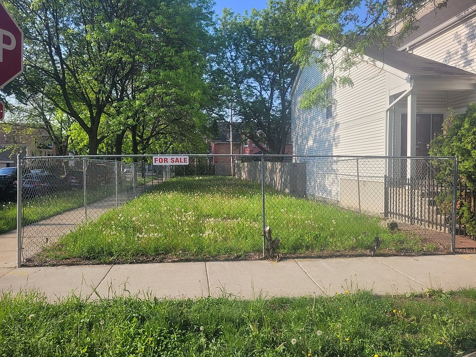 2nd image of 2735 W 16th St