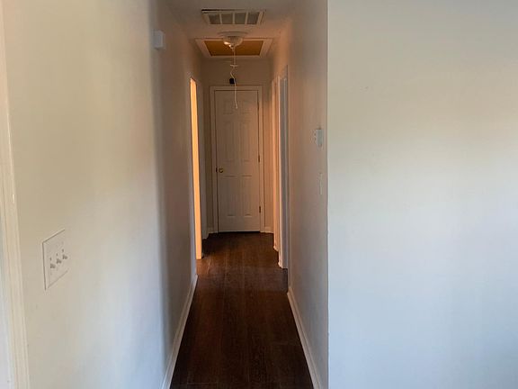 4th image of 1210 McLaughlin St