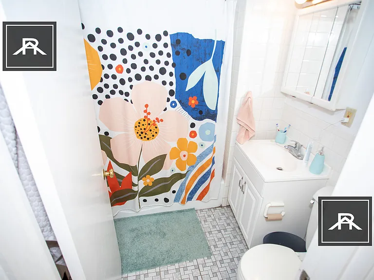 1340 Commonwealth Ave #11 — Photo 4
