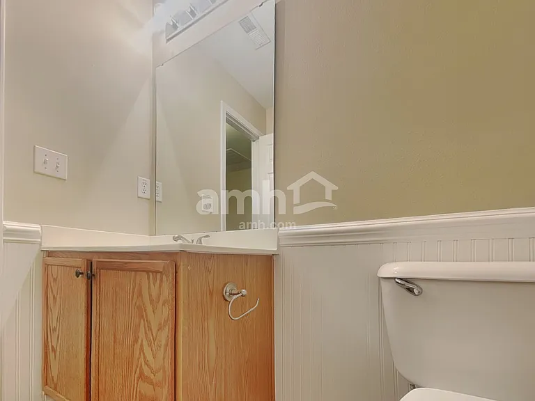 1717 Cabarrus Crossing Dr — Photo 15