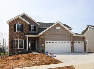 625 Creek Bend Dr, Lake Saint Louis, MO 63367