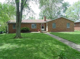 2004 Zschokke St, Highland, IL