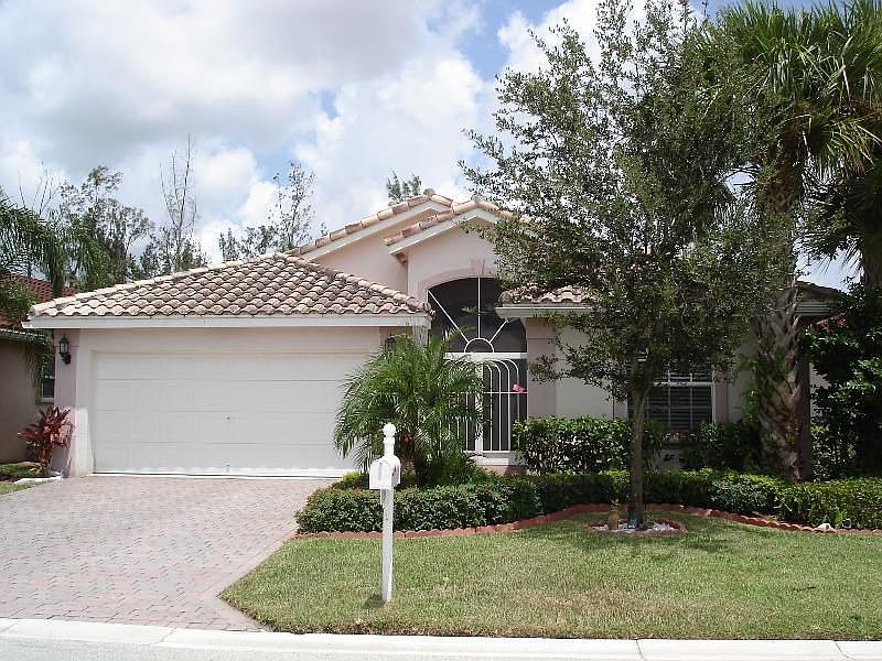 1st image of 7807 Trapani Ln