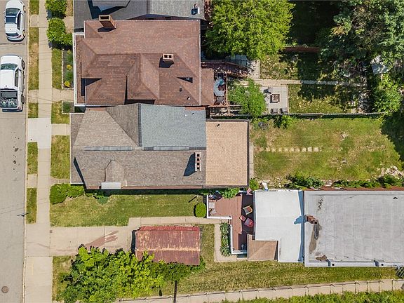 3rd image of 102 Secane Ave