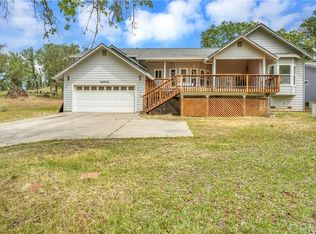 19606 Donkey Hill Rd, Hidden Valley Lake, CA 95467