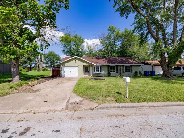 505 N Ohio St, Coffeyville, KS 67337