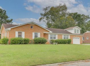 182 Yorkshire Rd, Portsmouth, VA 23701