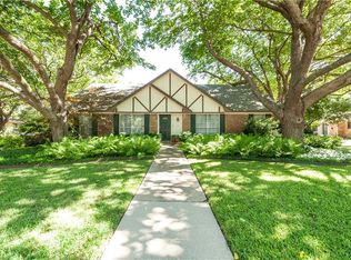 1613 Churchill Dr, Denton, TX 76209