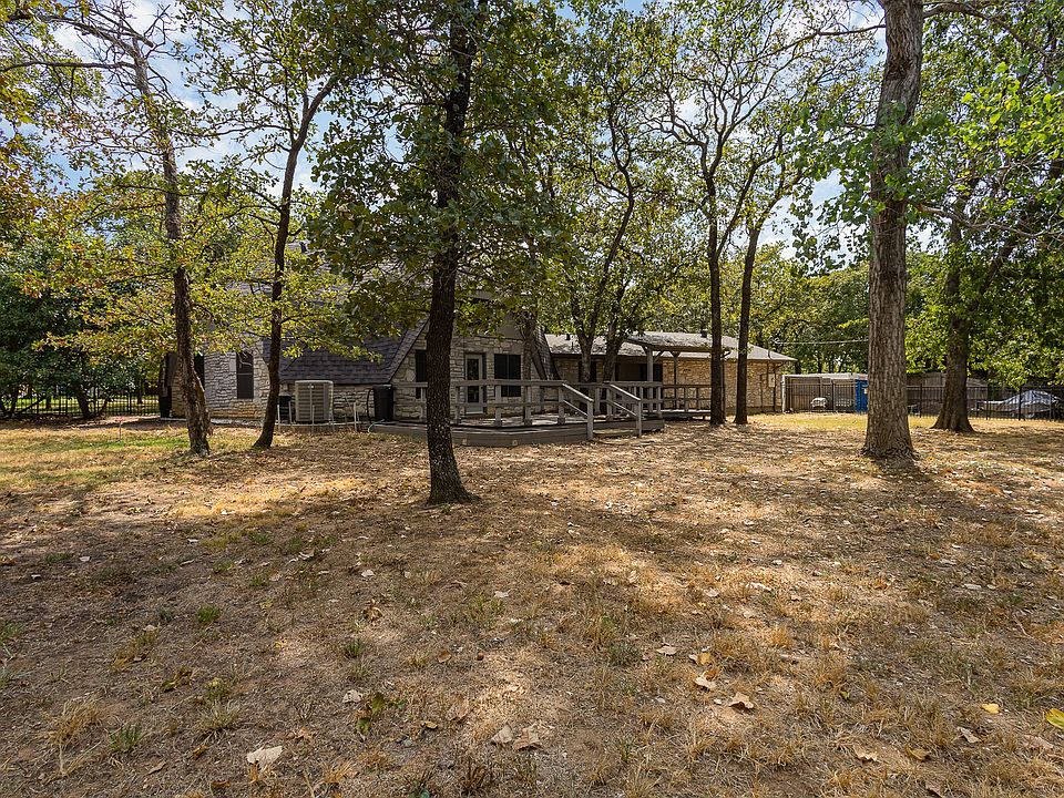 1st image of 2011 Fawkes Ln